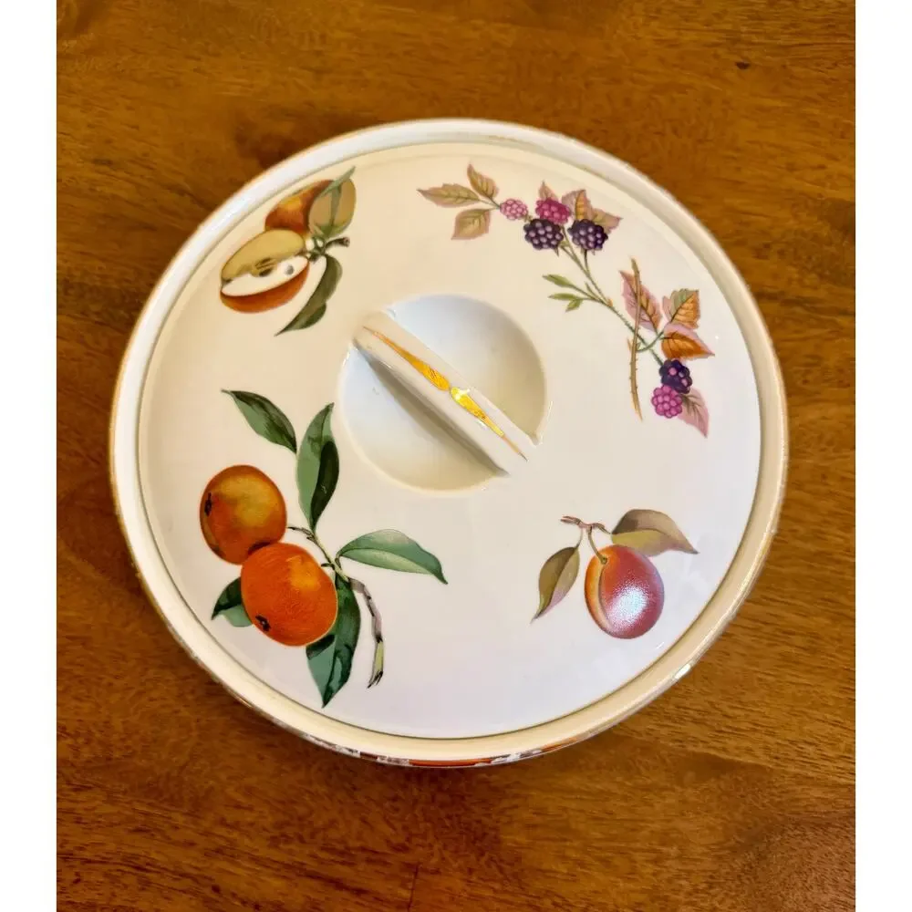 Vintage Royal Worcester Evesham Gold covered casserole dish